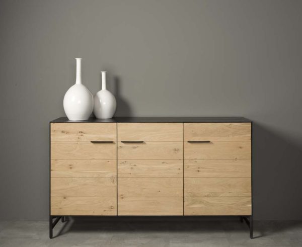 Dressoir Lido Eikenhout Met Metalen Frame 160cm