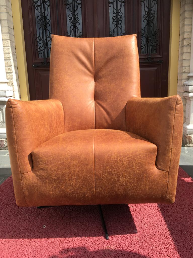 Fauteuil Hufterproof Leder Cognac - Mavérus Meubelen